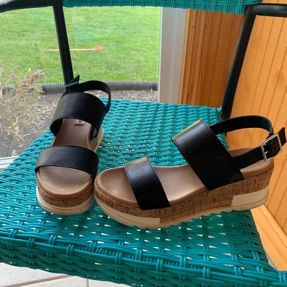 Steve Madden platform shoes